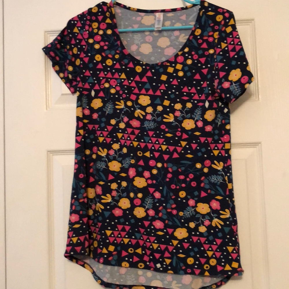 Floral and shape t-shirt